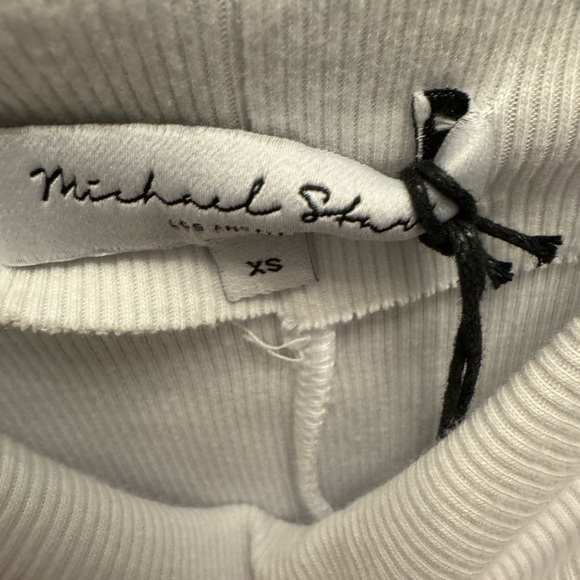 NWT Michael Stars Amara Mock Neck Powershoulder Top; ultra rib; white color; XS - Picture 2 of 3